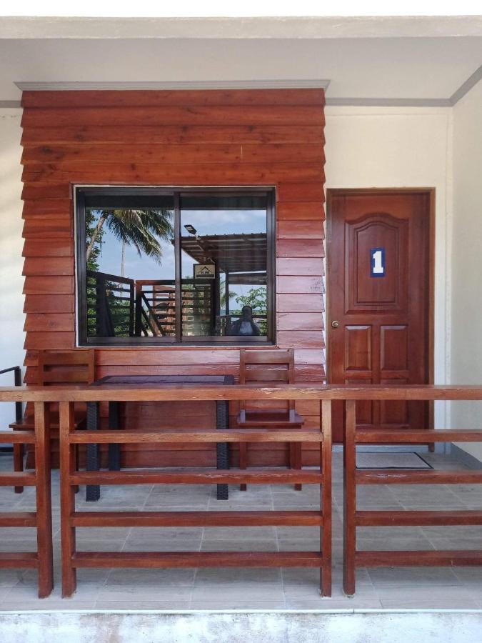 Mlb Beachfront Apartment 锡基霍尔 外观 照片